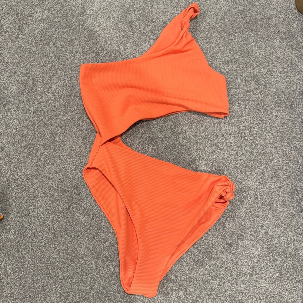 Skatie Orange One-Shoulder Swimsuit